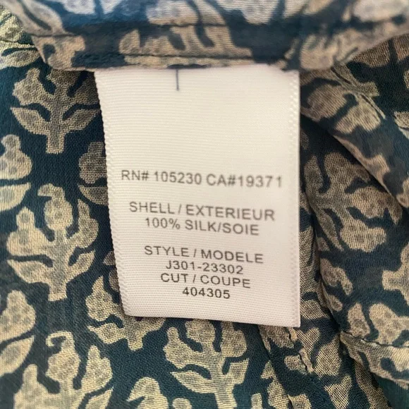 Joie Elegant Silk Blue Floral Women's Top M - Picture 8 of 10